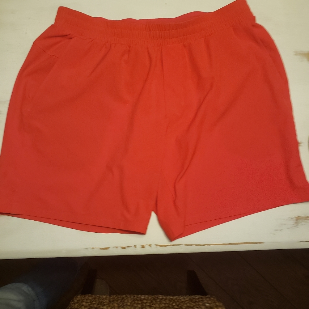 Lululemon shorts XL 9" inseam
